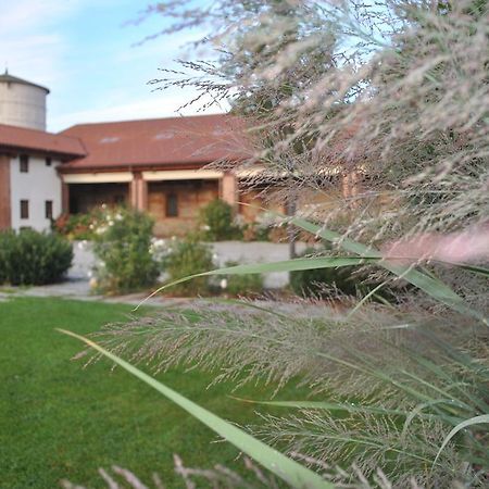 Agriturismo Tetto Garrone Cuneo Exterior foto